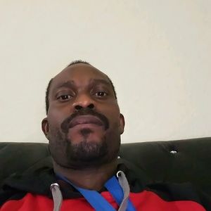 Meet your Posher, Wesley